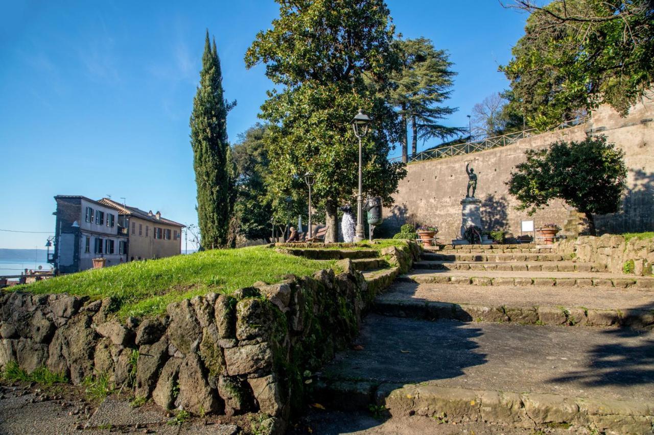 Centro E Spiaggia Ardesia Anguillara Sabazia Exteriér fotografie